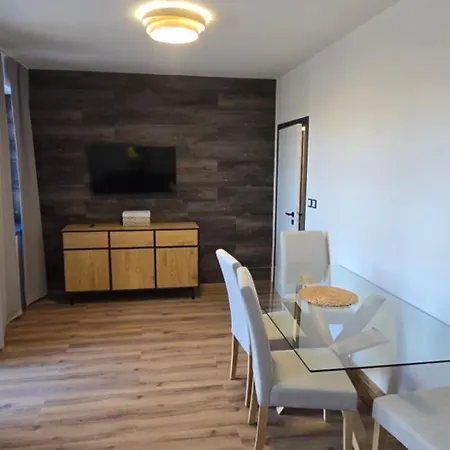 Beautique Maxov Apartamento *